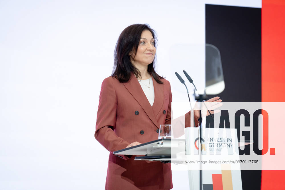 Invest in Germany Summit, Berlin, ESMT Invest in Germany Summit, Berlin, ESMT, Katherina Reiche, Federal Minister for Economic Affairs Berlin Berlin GER