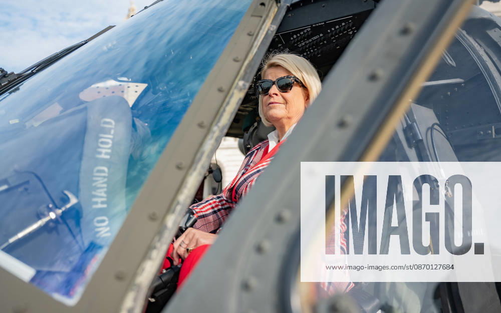 Press conference on the Austrian Armed Forces information and demonstration event on National Day 2026. The photo shows ÖVP Federal Minister of Defense Klaudia Tanner in an S70 Black Hawk helicopter at Heldenplatz in Vienna, Austria.