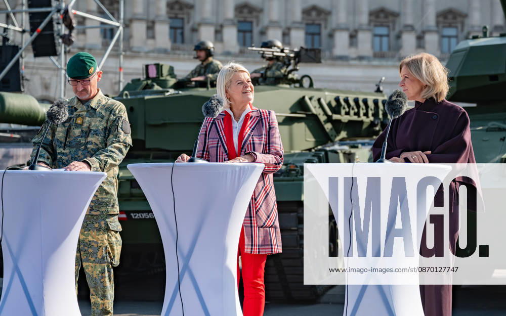 Press conference on the Austrian Armed Forces’ information and demonstration event on National Day 2026. The photo shows Vienna Military Commander Brigadier Christian Habersatter, OeVP Federal Minister of Defense Klaudia Tanner, and journalist, television host, ORF Radio Director, and interim Director General Ingrid Thurnher; Vienna, Heldenplatz, Vi