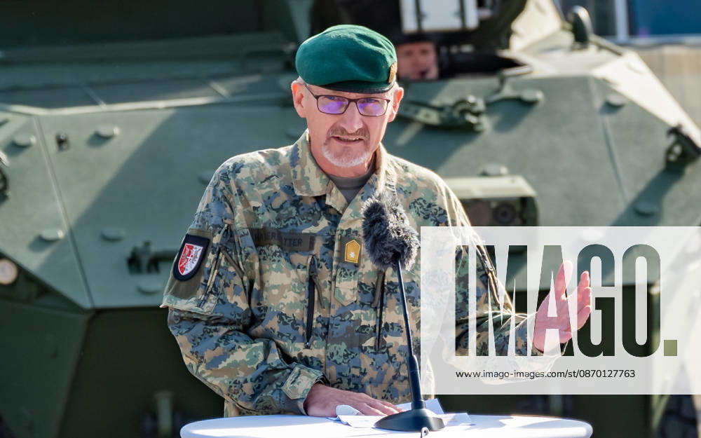 Press conference on the Austrian Armed Forces information and demonstration event on National Day 2026. The photo shows the Military Commander of Vienna, Brigadier Christian Habersatter, at Heldenplatz in Vienna, Austria.