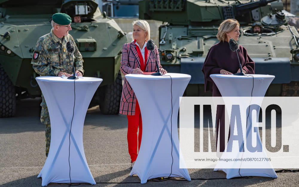 Press conference on the Austrian Armed Forces’ information and demonstration event on National Day 2026. The photo shows Vienna Military Commander Brigadier Christian Habersatter, OeVP Federal Minister of Defense Klaudia Tanner, and journalist, television host, ORF Radio Director, and interim Director General Ingrid Thurnher; Vienna, Heldenplatz, Vi