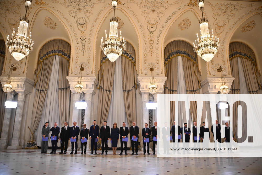 Romania s Parliament approves new Niculescu government BUCHAREST, ROMANIA - OCTOBER 20: Romania s new Prime Minister Luca Niculescu and other Romanian ministers pose for a family photo at the Presidential Palace, in Bucharest, Romania, 20 October 2026. Alex Nicodim Anadolu Bucharest Romania. Editorial use only. Please get in touch for any other usage.