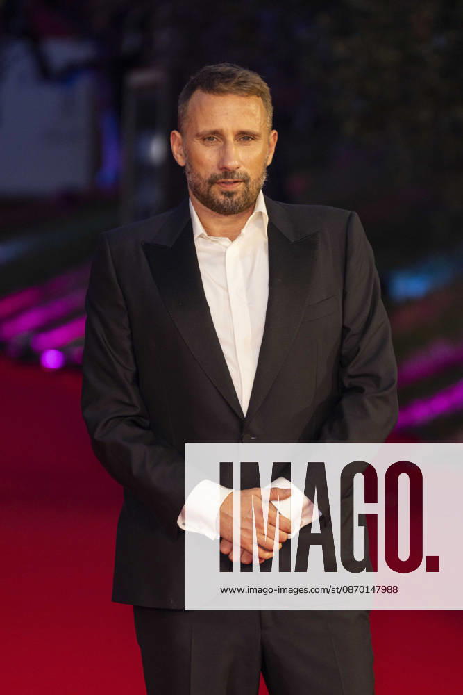 CELEBRITES : 21e Festival du film de Rome - 20 10 2026 ROME, ITALY - OCTOBER 20: Matthias Schoenaerts attends the Changer L Eau Des Fleurs screening during the 21st Rome Film Festival at Auditorium Parco Della Musica on October 20, 2026 in Rome, Italy. RomeItaly