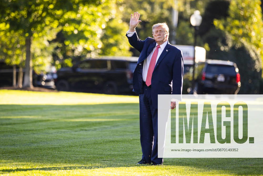President Donald Trump departs the White House to campaign for Senate candidate Michael Whatley in North Carolina at the White House in Washington, DC on Tuesday, October 20, 2026. WASP20261020144 JIMxLOxSCALZO