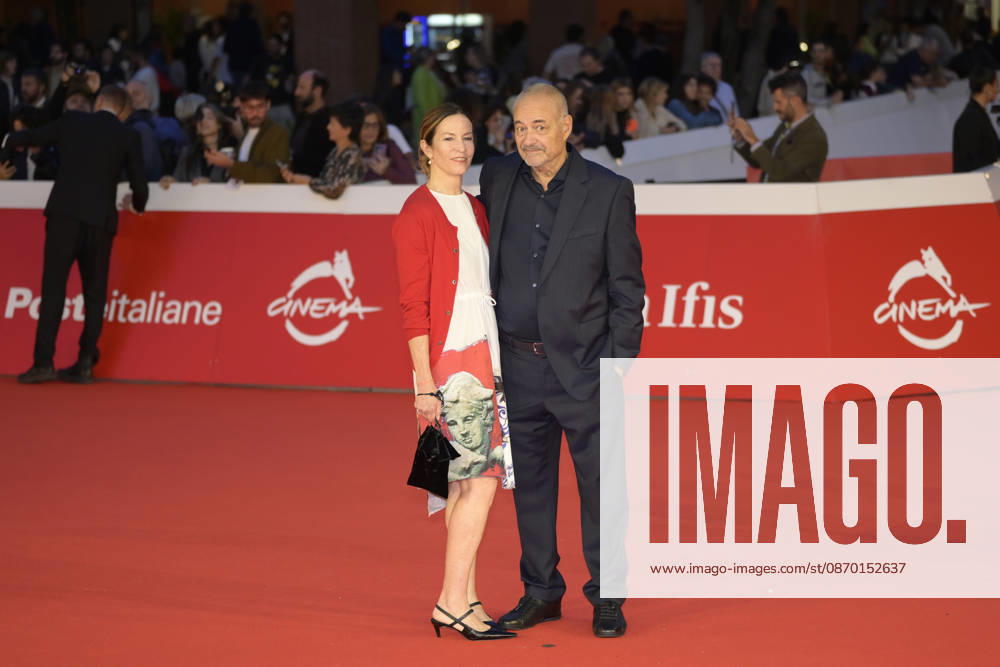 Liza Sullivan (l) and Jean-Pierre Jeunet (r) attend the red carpet of film Changer l eau des fleurs at the 2026 Rome Film Fest, held at the Auditorium Parco della Musica. Rome Italy - ZUMAs197 20261020_aaa_s197_433