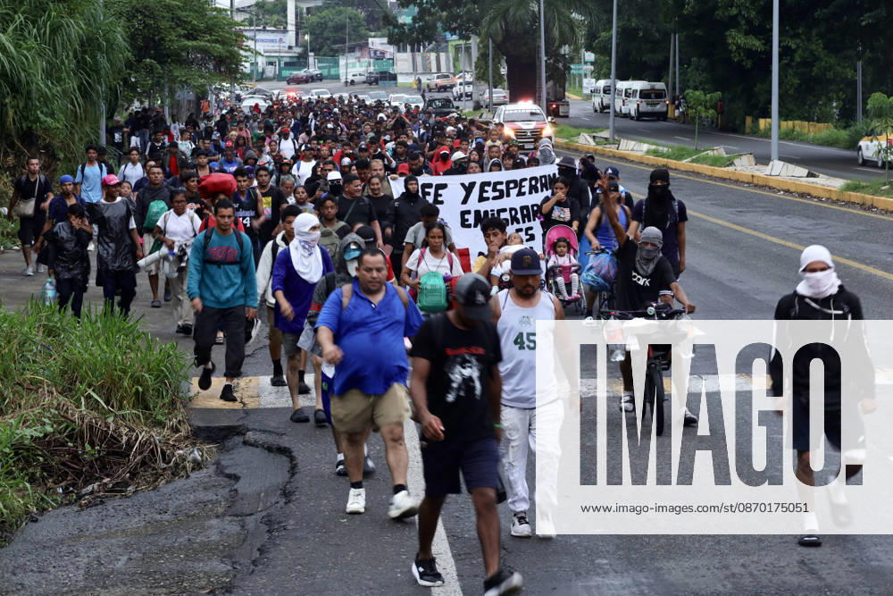 Central American migrants continue journey toward US from southern Mexico TAPACHULA, MEXICO - OCTOBER 20: Migrants from Central America set out on a route toward the United States, in Tapachula, Mexico, on October 20, 2026. Hundreds of migrants who entered Mexico from Central America in recent days are moving forward in a caravan, seeking to reach the U.S. border. Jose Torres Anadolu Tapachula Mexico. Editorial use only. Please get in touch for any other usage.