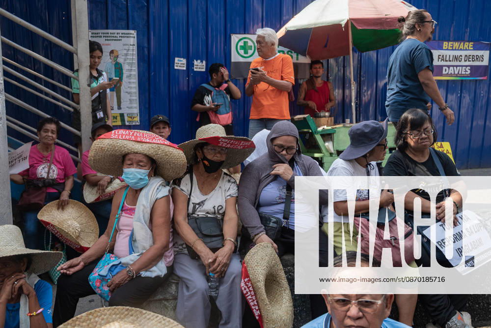 Hundreds of youth activists, rights advocates, and agrarian reform advocates marched with farmers, indigenous people, and workers as they celebrate Peasants Day. Quezon City Philippines - ZUMAy102 20261021_zip_y102_019