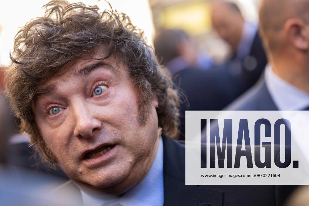 During his visit to Madrid, Argentine President Javier Milei lashes out at a journalist, saying: I cannot respect your brain. Madrid SPAIN - ZUMAl221 20261021_zip_l221_007