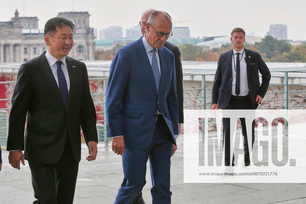 Berlin, Germany, October 21, 2026; Federal Chancellery: Reception for Mongolian President Ukhnaa Khurelsukh and Federal Chancellor Friedrich Merz (CDU)