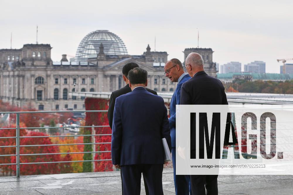 Berlin, Germany, October 21, 2026; Federal Chancellery: Reception for Mongolian President Ukhnaa Khurelsukh and Federal Chancellor Friedrich Merz (CDU)