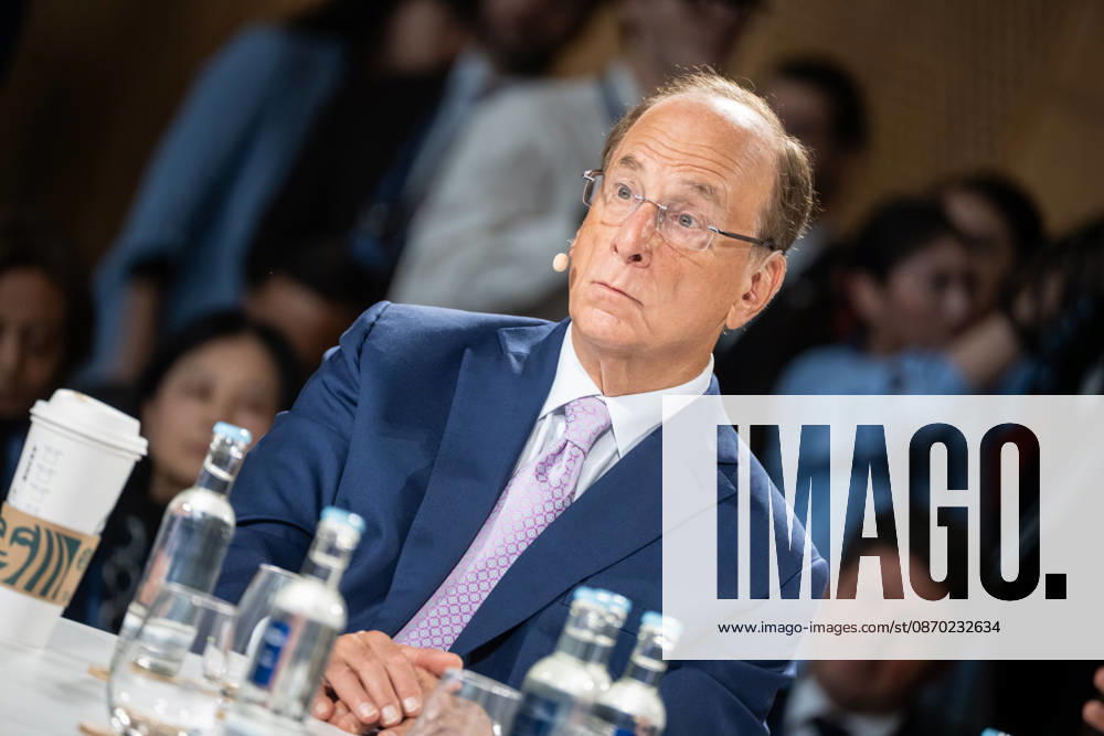 Larry Fink (Laurence Douglas Fink), CEO of BlackRock, speaks at the Berlin Global Dialogue in the former State Council building of the GDR. Berlin Global Dialogue 2026 (BGD 2026), theme: Advancing Alliances for a New Era, Berlin, Germany, ESMT