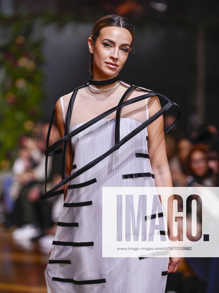 A model walks the runway during the ASN s - SENORITO ORTEGA fashion show, as part of Atelier Couture, held at the Fabrica de Tapices, on october 20, 2026, in Madrid, Spain. Madrid Spain - ZUMAc312 20261021_zsp_c312_003