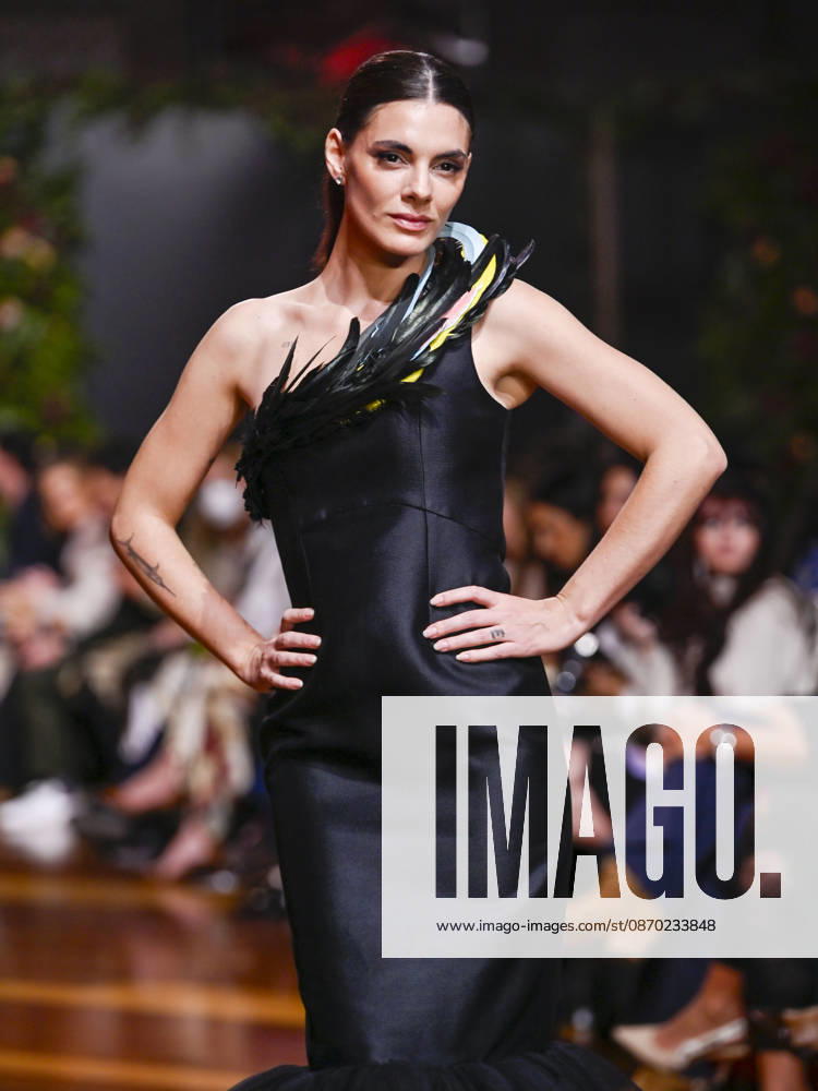A model walks the runway during the ASN s - SENORITO ORTEGA fashion show, as part of Atelier Couture, held at the Fabrica de Tapices, on october 20, 2026, in Madrid, Spain. Madrid Spain - ZUMAc312 20261021_zsp_c312_048