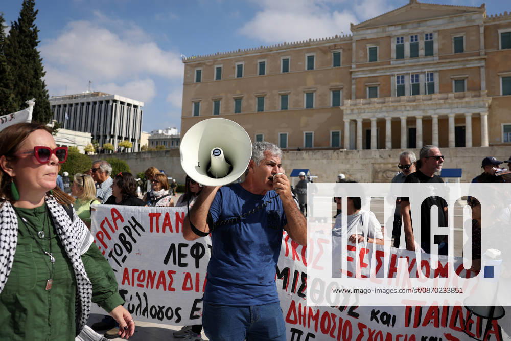 Students, teachers stage demonstration in Athens, Greece ATHENS, GREECE - OCTOBER 21: Students and teachers take part in a demonstration against the rising cost of living and demanding better working conditions and increased funding for public education in Athens, Greece, on October 21, 2026. Costas Baltas Anadolu Athens Greece. Editorial use only. Please get in touch for any other usage.