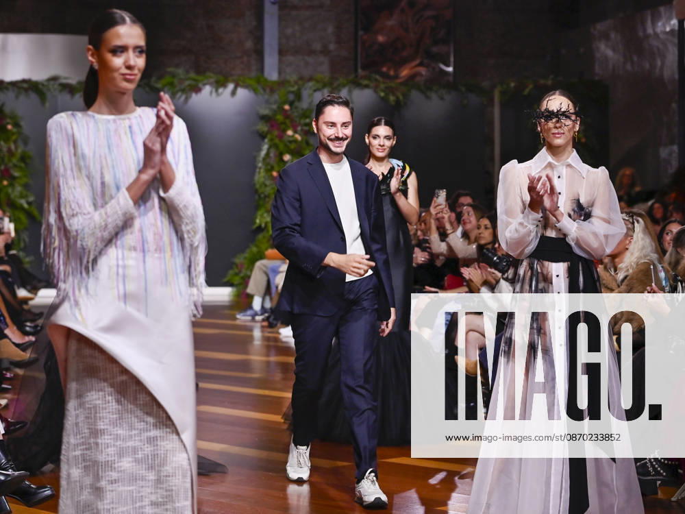 A model walks the runway during the ASN s - SENORITO ORTEGA fashion show, as part of Atelier Couture, held at the Fabrica de Tapices, on october 20, 2026, in Madrid, Spain. Madrid Spain - ZUMAc312 20261021_zsp_c312_049