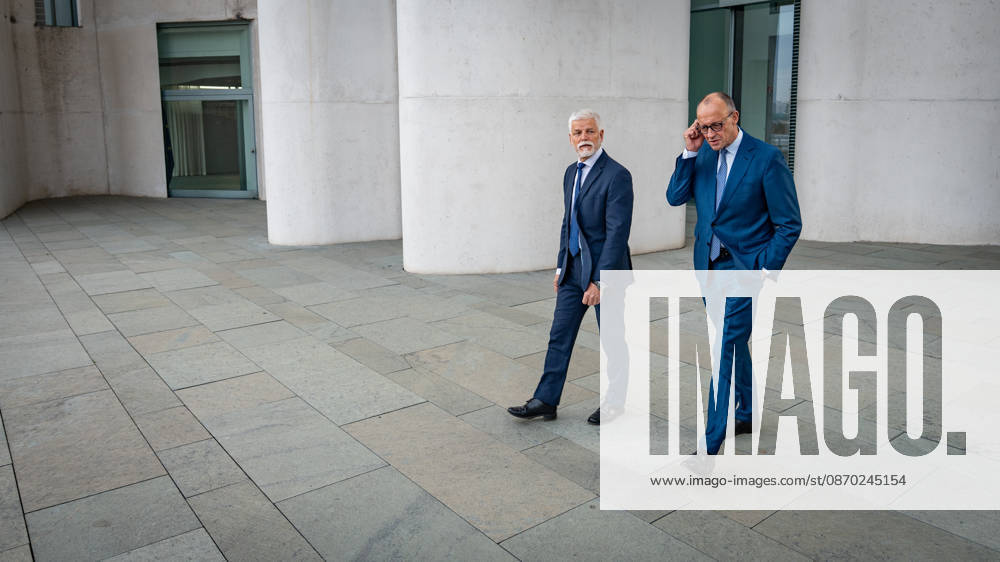 Chancellor Friedrich Merz welcomes Petr Pavel, President of the Czech Republic, to the Federal Chancellery; Czech President at the Federal Chancellery, Berlin, Germany; Berlin, Berlin, Germany; Federal Chancellery