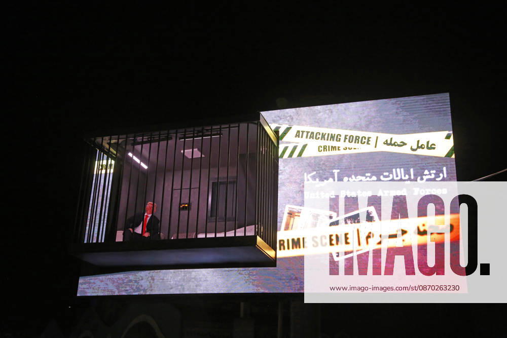 Actor impersonating Trump placed behind symbolic bars in Tehran TEHRAN, IRAN - OCTOBER 21: (RESTRICTIONS: No Access Israel Media Persian Language TV Stations Outside Iran Strictly No Access BBC Persian VOA Persian Manoto TV Iran International TV) An actor impersonating U.S. President Donald Trump stands behind symbolic prison bars set up inside an interactive billboard frame at Tajrish Square in Tehran, Iran. The installation drew significant attention from passersby and caused notable traffic congestion in the area as onlookers gathered to take photos. Fatemeh Bahrami Anadolu Tehran Iran. Editorial use only. Please get in touch for any other usage.
