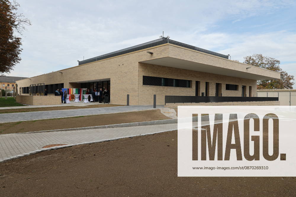 The Bautzen branch of the state-owned enterprise Sächsisches Immobilien und Baumanagement (SIB) today held a ceremony to mark the completion of the new prison kitchen at the Bautzen Correctional Facility. The previous prison kitc