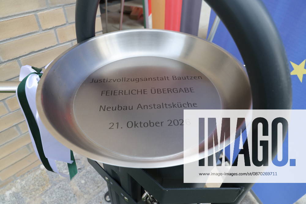 The Bautzen branch of the state-owned enterprise Sächsisches Immobilien und Baumanagement (SIB) today held a ceremony to mark the completion of the new prison kitchen at the Bautzen Correctional Facility. The previous prison kitc