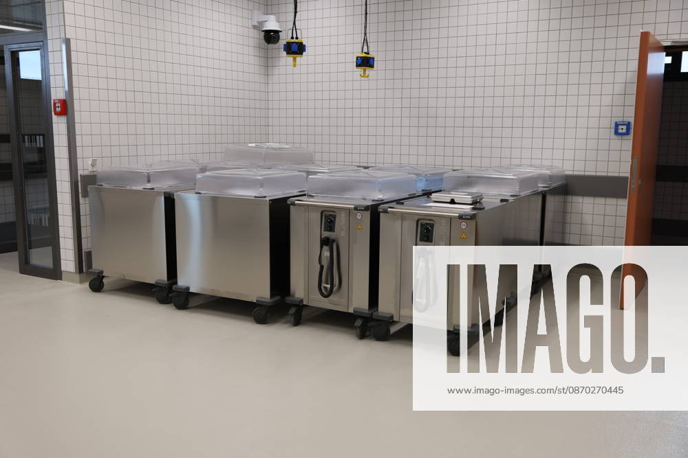 The Bautzen branch of the state-owned enterprise Sächsisches Immobilien und Baumanagement (SIB) today held a ceremony to mark the completion of the new prison kitchen at the Bautzen Correctional Facility. The previous prison kitc