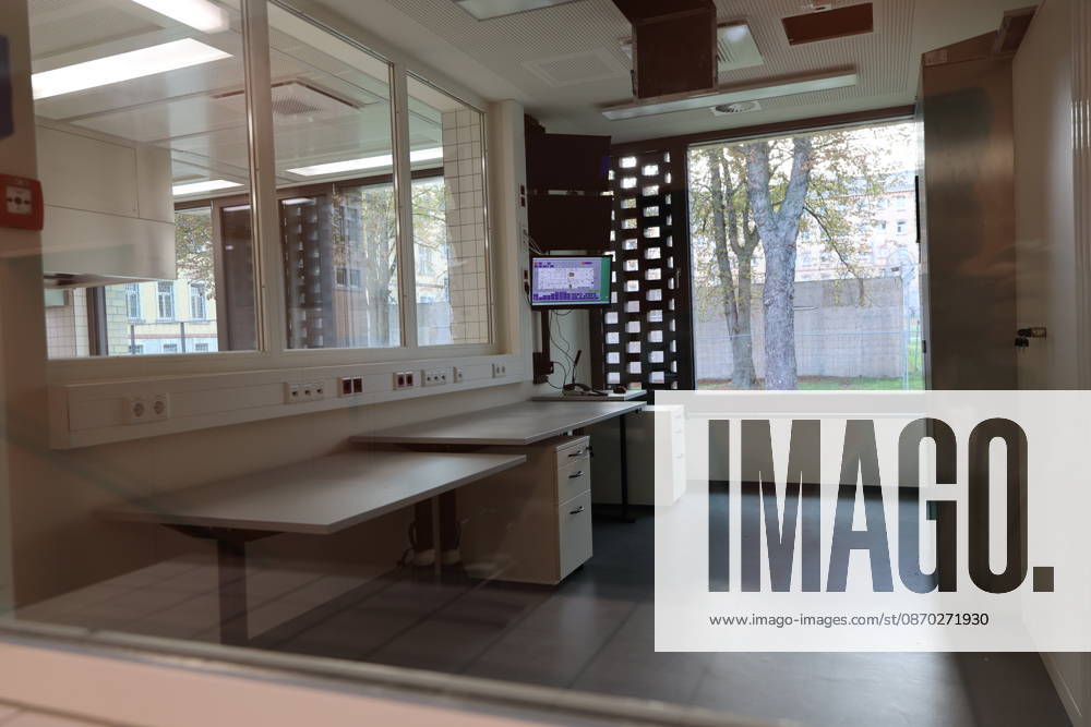 The Bautzen branch of the state-owned enterprise Sächsisches Immobilien und Baumanagement (SIB) today held a ceremony to mark the completion of the new prison kitchen at the Bautzen Correctional Facility. The previous prison kitc