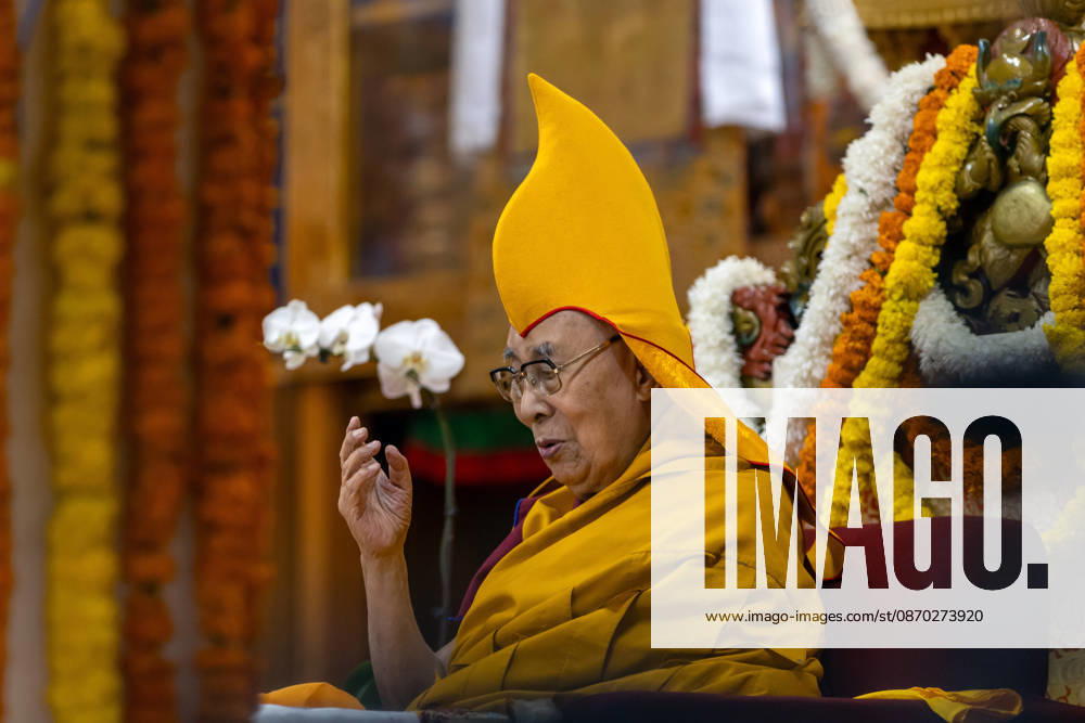 Tibetan Spiritual leader the Dalai Lama during a Long Life Prayer offered to him by TIPA, Norbulingka Institute and Nepal Tibetan Lhamo Association at Tsuglakhang Temple, Mcleodganj, Dharamshala on Wednesday. Dharamshala India - ZUMAb235 20261021_zip_b235_033
