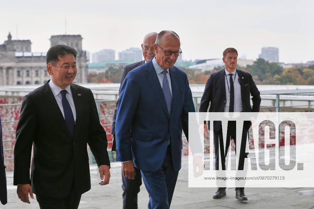 Berlin, Germany, October 21, 2026; Federal Chancellery: Reception for Mongolian President Ukhnaa Khurelsukh and Federal Chancellor Friedrich Merz (CDU)
