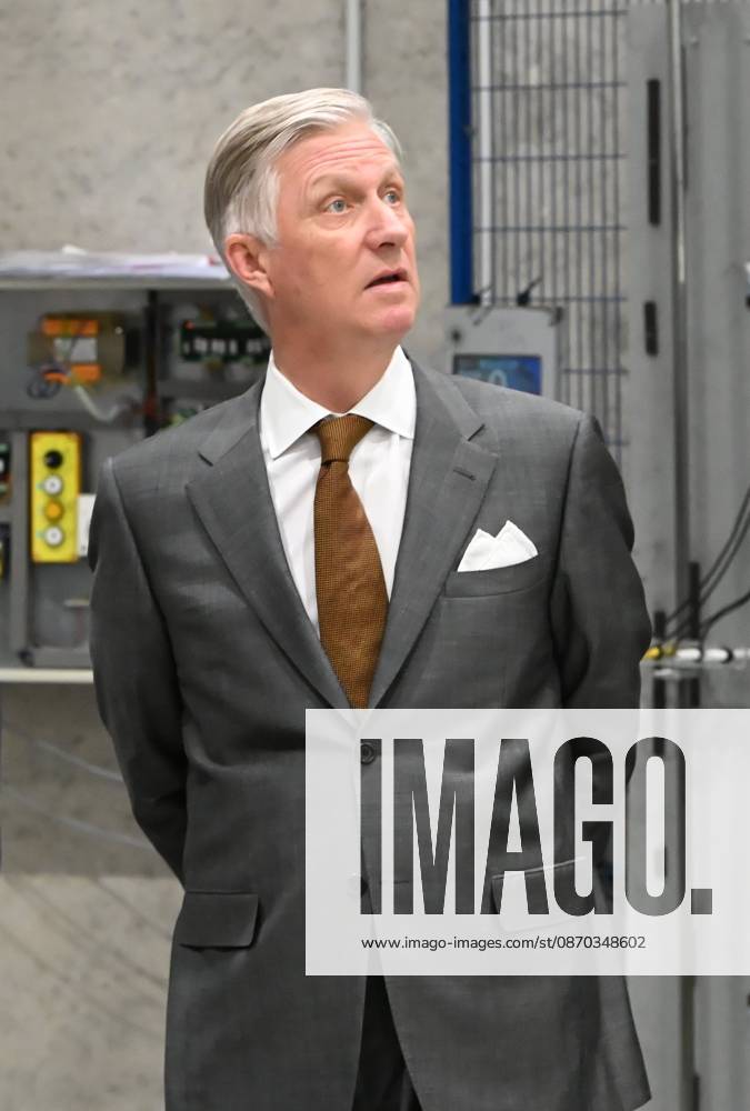 The King Visits Technicity Brussels ANDERLECHT, BELGIUM - OCTOBER 22 : King Philippe visits Technicity.brussels, the training and employment hub for the technology industry, in Anderlecht. Technicity.brussels was established through a public-private partnership and is aimed at job seekers, employees seeking retraining or further education, and students and teachers from secondary schools and colleges. The organization offers hands-on technical training and actively assists participants in finding a job. Companies can turn to it for continuing education for their staff or to rent modern technical infrastructure. During his visit, the King toured four training workshopselevator technology; HVAC and refrigeration technology; welding; and ele