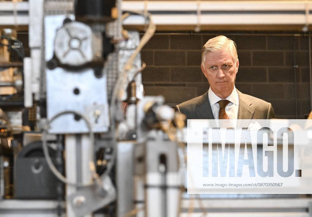 The King Visits Technicity Brussels ANDERLECHT, BELGIUM - OCTOBER 22 : King Philippe visits Technicity.brussels, the training and employment hub for the technology industry, in Anderlecht. Technicity.brussels was established through a public-private partnership and is aimed at job seekers, employees seeking retraining or further education, and students and teachers from secondary schools and colleges. The organization offers hands-on technical training and actively assists participants in finding a job. Companies can turn to it for continuing education for their staff or to rent modern technical infrastructure. During his visit, the King toured four training workshopselevator technology; HVAC and refrigeration technology; welding; and ele