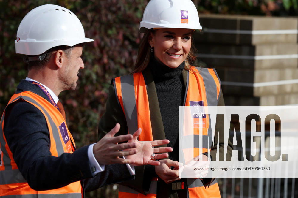 Britain s Kate, Princess of Wales visits Ipswich Britain s Kate, Princess of Wales, views construction work with East Anglia s Children s Hospices (EACH) chief executive Kevin Clements at The Treehouse children s hospice during a visit to learn about the care and support provided by the organisation, in Ipswich, Britain, October 22, 2026., Credit:Avalon.red PA ROTA - B68 Avalon UNITED KINGDOM, Ipswich