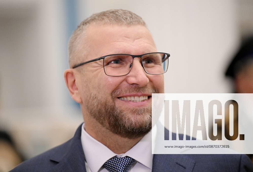 Russia Putin Federal Customs Service 9270521 22.10.2026 Federal Customs Service head Valery Pikalev smiles after the ceremony to present the agency with its banner at the Kremlin in Moscow, Russia. Pelagiya Tikhonova Sputnik Moscow Russia