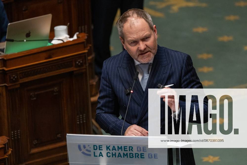 Les Engages Luc Frank pictured during a plenary session of the Chamber at the federal parliament in Brussels, Thursday 22 October 2026. NICOLASxMAETERLINCK 190657220
