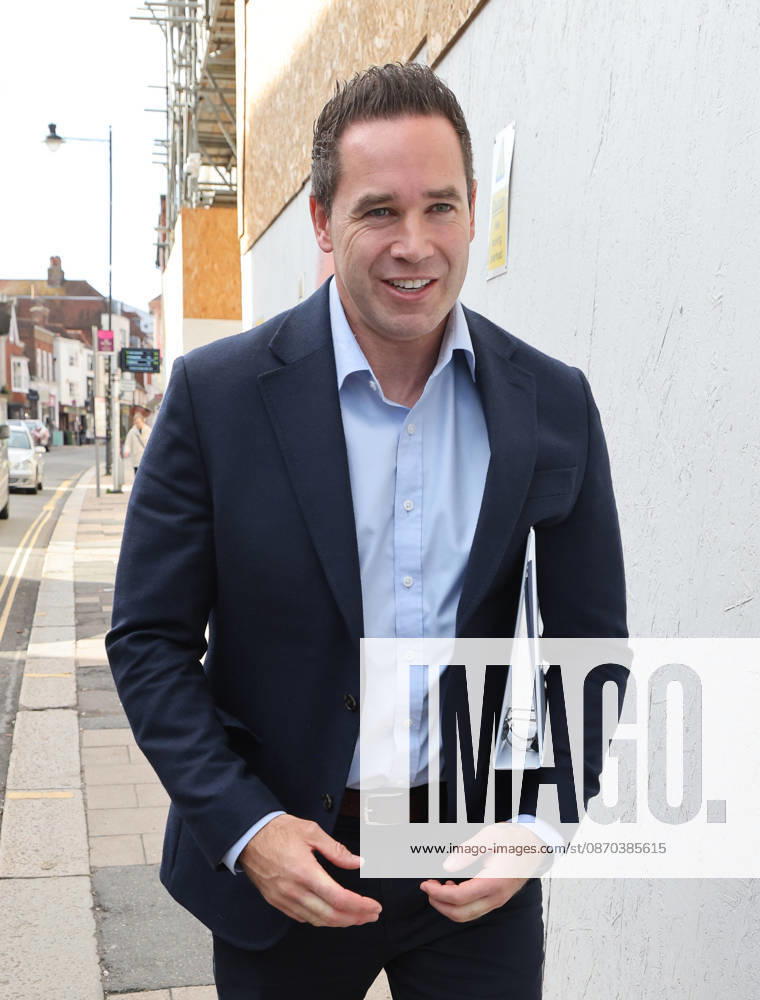 Kieran Hayler 22.10.2026. Kieran Hayler ex husband of Katie Price, looks happy after his not guilty verdict as he leaves Lewes Crown Court this afternoon.
