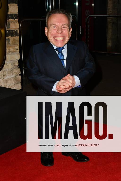 English actor Warwick Davis attends the BAFTA Childrens Awards 2018 at The Roundhouse in London. NOVEMBER 25th 2018 SLIx184379