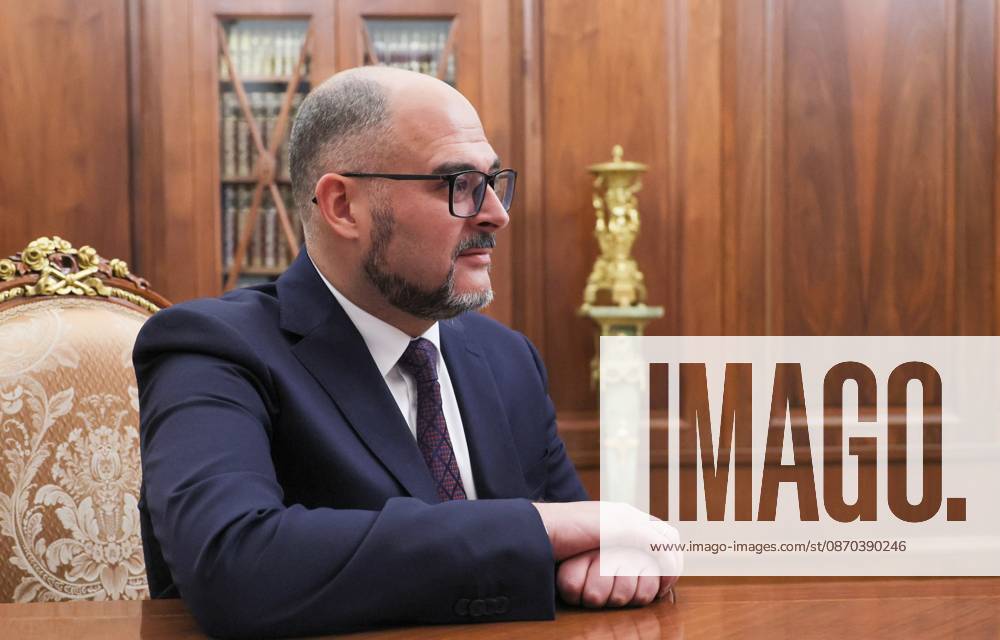 Russia Putin 9270660 22.10.2026 Vladivostok Mayor Konstantin Shestakov attends a meeting with Russian President Vladimir Putin at the Kremlin in Moscow, Russia. Mikhail Metzel Sputnik Moscow Russia