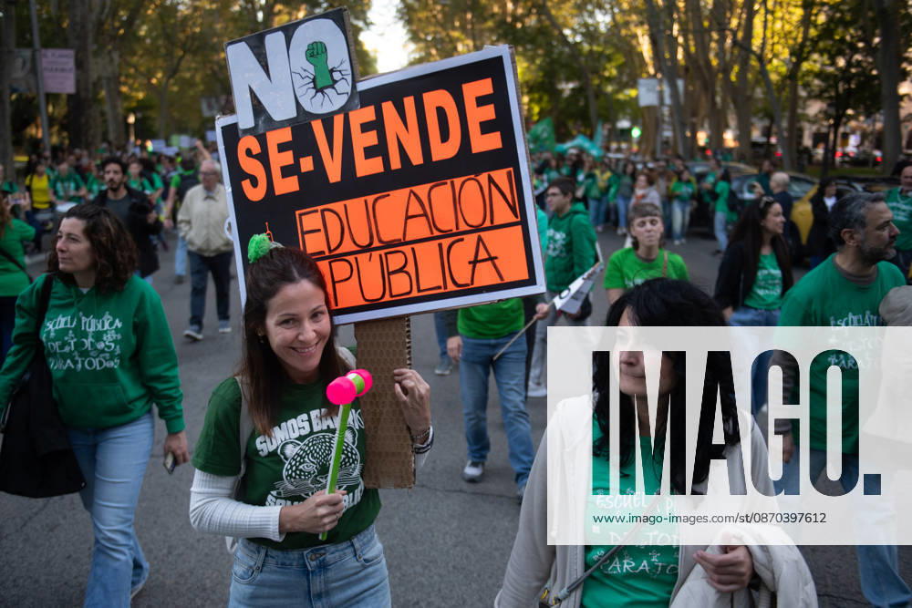 Protest Over the Education Strike in Madrid Hundreds of people are protesting the education strike on October 22, 2026, in Madrid, Spain. The indefinite education strike in Madrid continues and enters the second half of October 2026, marked by a strong mobilization of public school teachers and the outright refusal of Isabel Díaz Ayuso’s government to sit down and negotiate. OCTOBER 22, 2026 PANTIES HANGING RALLY Fernando Sá Madrid, Madrid, Spain