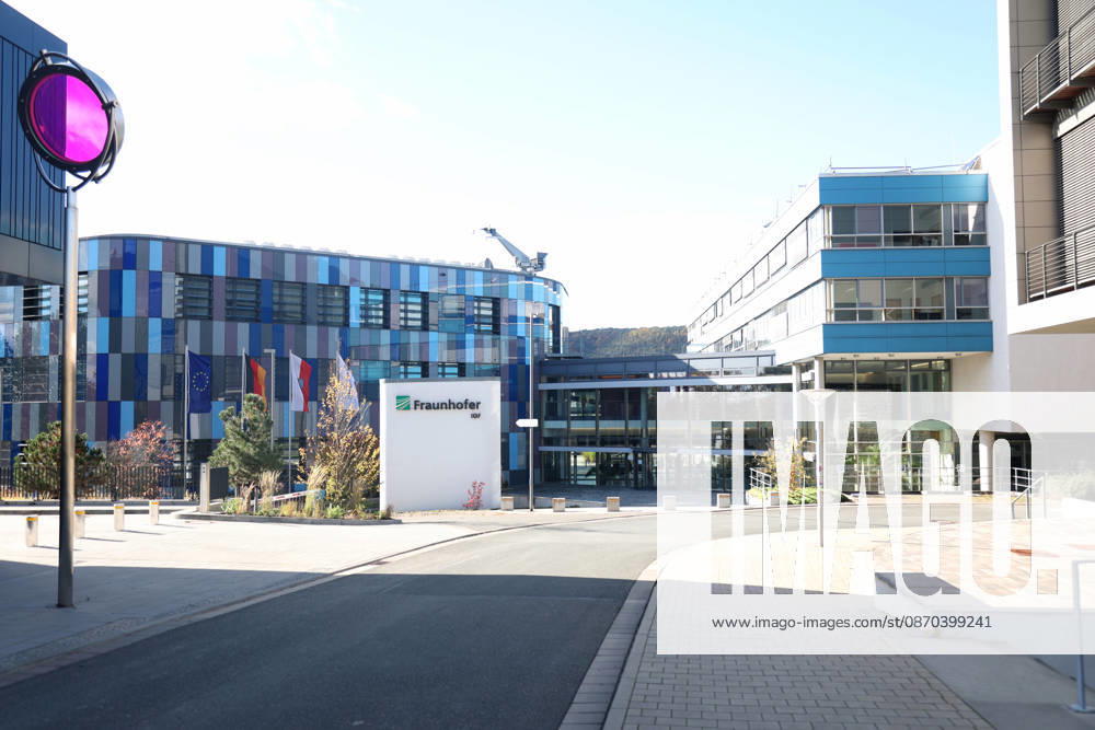 Former Federal President Christian Wulff visits the Fraunhofer Institute for Applied Optics and Precision Mechanics in Jena Jena, January 22, 2026 Fraunhofer Institute for Applied Optics and Precision Mechanics in Jena, Thuringia, Germany