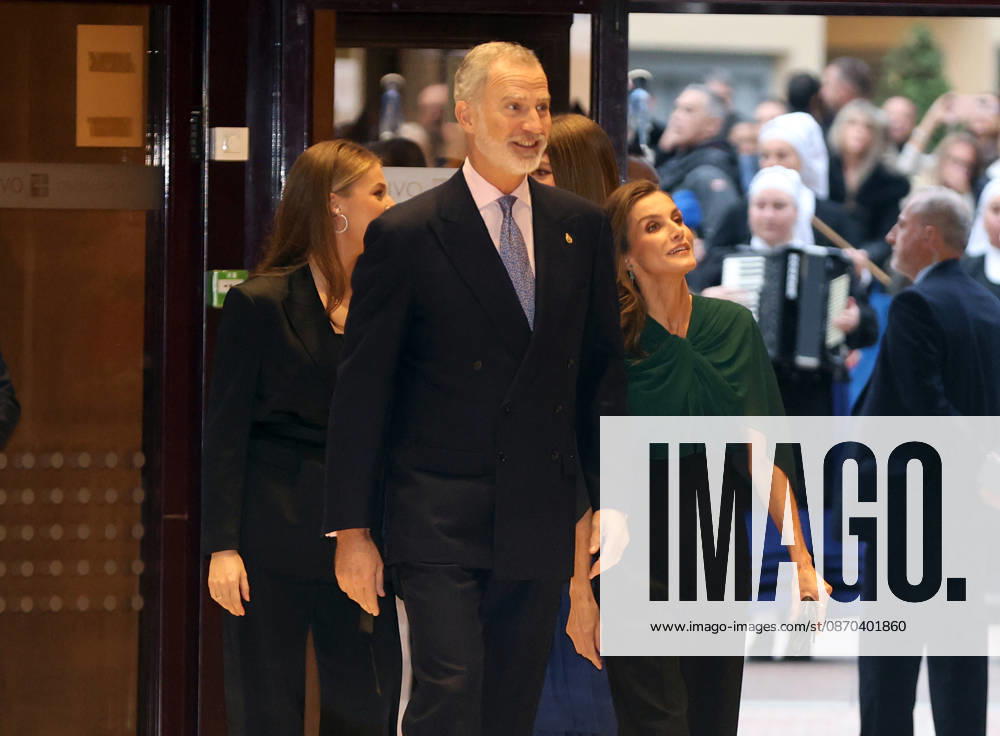 The Royal Family Presides Over the 34th Princess of Asturias Awards Concert King Felipe VI, Queen Letizia, Princess Leonor, and Infanta Sofía arrive at the Príncipe Felipe Conference Center Auditorium to attend the Princess of Asturias Awards Concert, on October 22, 2026, in Oviedo, Asturias, Spain. The 34th Princess of Asturias Awards Concert serves as the musical opening to one of the most important events of the year in Oviedo. The Royal Family attended a program dedicated to Felix Mendelssohn, performed by the Principality of Asturias Symphony Orchestra and the FAMILIA REAL PREMIOS GENTE Choir. Raú Oviedo, Oviedo, Spain