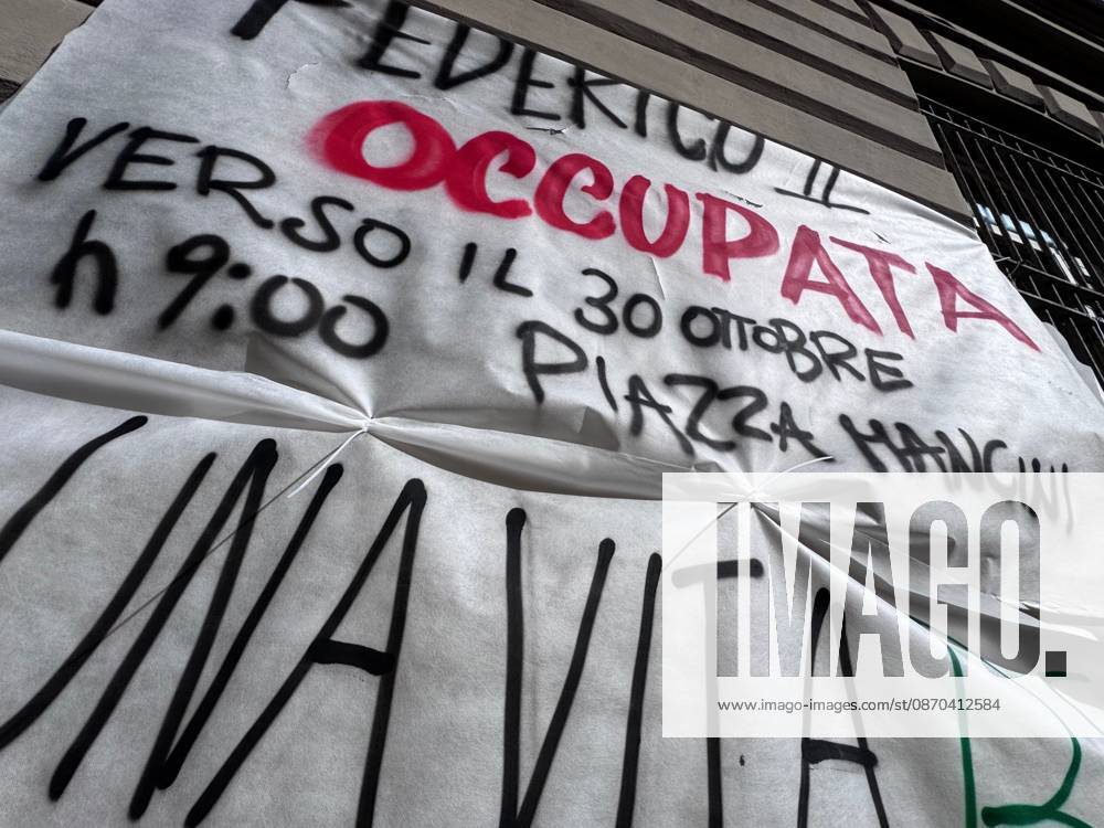 NAPLES, ITALY OCTOBER 22, 2026: Students of the Collettivo autorganizzato universitario (CAU, the Self-Organised University Collective), together with Ecologia Politica Napoli (Ecopol), are occupying the Porta di Massa site of the University of Naples Federico II, which they took over on October 21. Francesco, a spokesperson for the collective, said: We are occupying our site against high rents, against the cost of living and for a right to study that is truly possible for everyone. A banner at the entrance presents the occupation as a step towards the October 30 general strike. The occupation came as the university announced that, from October 22 and until further notice, ordinary teaching would mov - ZUMAq101 20261022_zna_q101_110