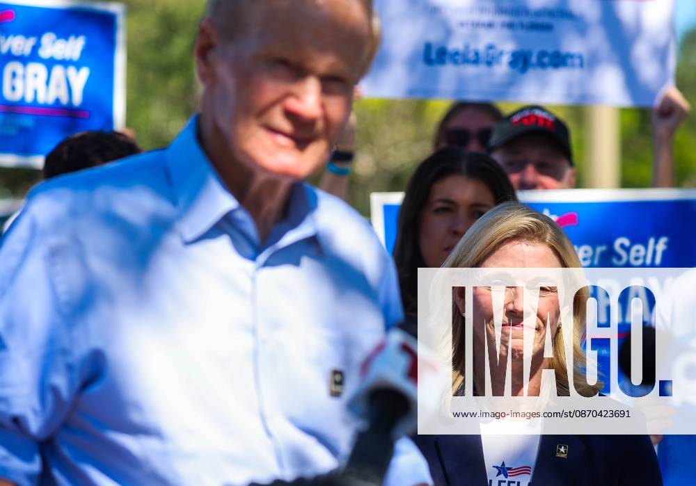 Former Sen. Bill Nelson, left, addresses supporters along with Leela Gray, democratic candidate for the U.S. House of Representatives, before Gray drops off her election ballot at the Barbara S. Ponce Public Library, 7770 52nd St N, on Thursday, Oct. 22, 2026 in Pinellas Park. Gray is hoping to unseat GOP Rep. Anna Paulina Luna in Floridas Congressional District. Pinellas Park USA - ZUMAs70_ 20261022_zan_s70_017
