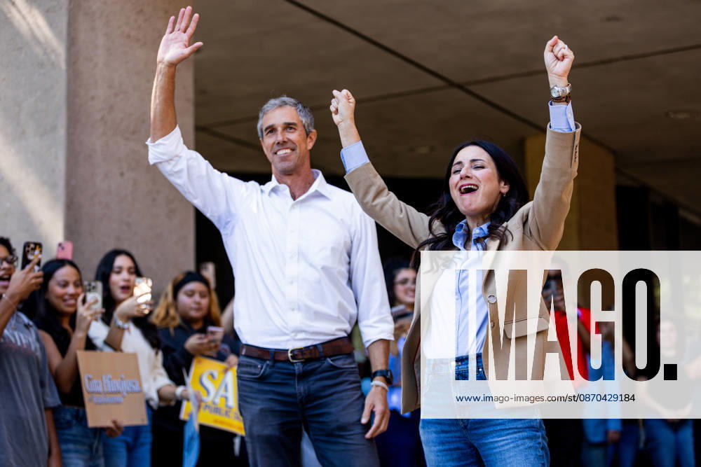 Texas gubernatorial candidate Gina Hinojosa (D-TX) and Former U.S. Rep. Beto ORourke talks to students during an early voting rally at the University of Houston. Houston USA - ZUMAh306 20261022_zsp_h306_014