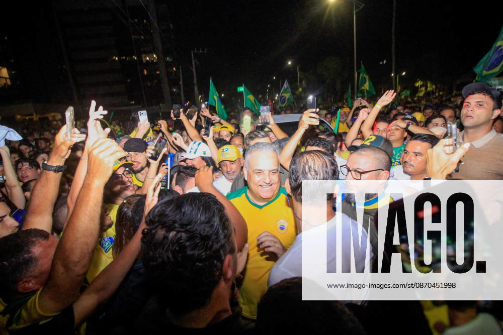 MACEIó, AL - 22.10.2026: ALFREDO GASPAR NO BLOCO DO 22 EM MACEIó - Vice-presidential candidate Alfredo Gaspar (PL) participated on Thursday night (22) in the 22 block in Maceió which drew a crowd to the beaches of Jatiúca and Ponta Verde x3037038x GUIDOxJR.