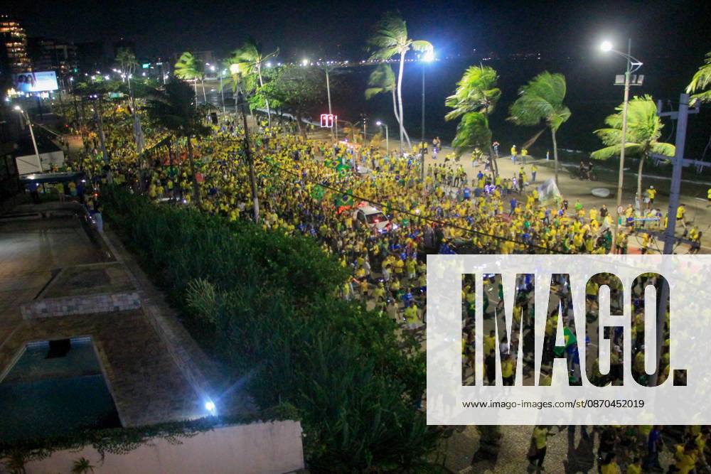 MACEIó, AL - 22.10.2026: ALFREDO GASPAR NO BLOCO DO 22 EM MACEIó - Vice-presidential candidate Alfredo Gaspar (PL) participated on Thursday night (22) in the 22 block in Maceió which drew a crowd to the beaches of Jatiúca and Ponta Verde x3037045x GUIDOxJR.