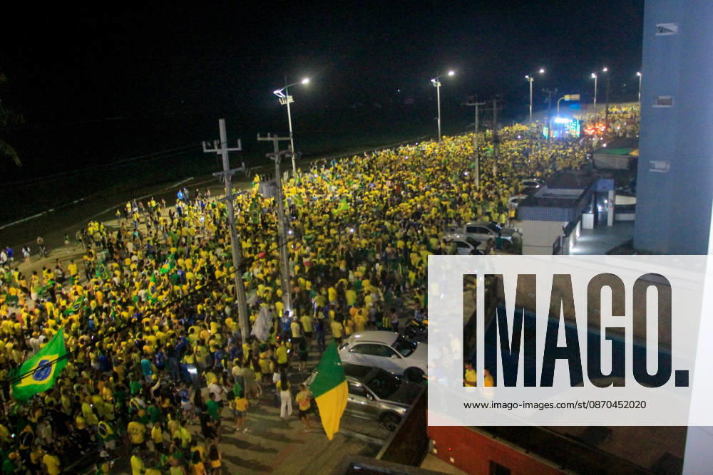 MACEIó, AL - 22.10.2026: ALFREDO GASPAR NO BLOCO DO 22 EM MACEIó - Vice-presidential candidate Alfredo Gaspar (PL) participated on Thursday night (22) in the 22 block in Maceió which drew a crowd to the beaches of Jatiúca and Ponta Verde x3037046x GUIDOxJR.