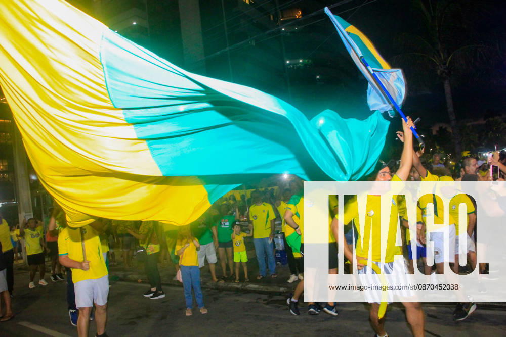 MACEIó, AL - 22.10.2026: ALFREDO GASPAR NO BLOCO DO 22 EM MACEIó - Vice-presidential candidate Alfredo Gaspar (PL) participated on Thursday night (22) in the 22 block in Maceió which drew a crowd to the beaches of Jatiúca and Ponta Verde x3037052x GUIDOxJR.