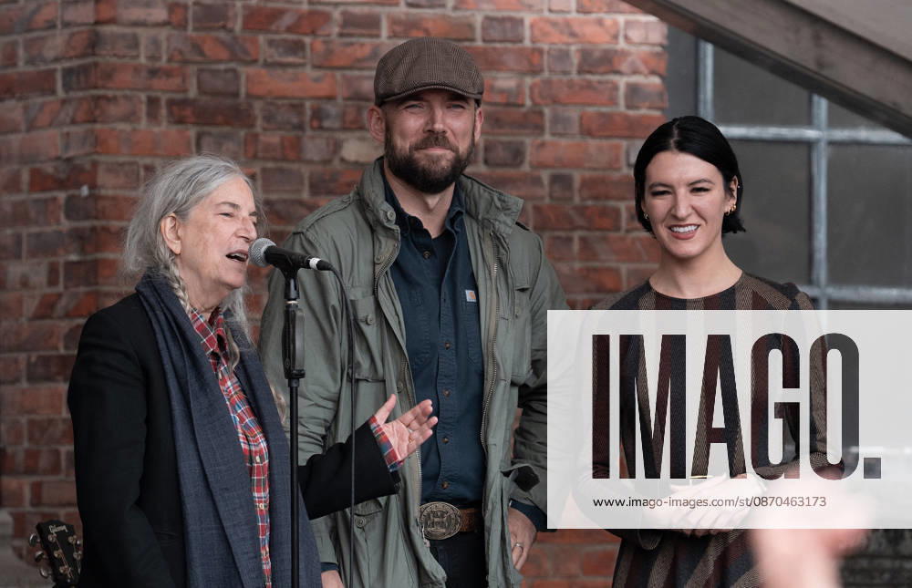 Patti Smith, Jackson Smith, and Jesse Smith — Patti Smith is honored ahead of the 2026 Princess of Asturias Awards at the Fabrica de Armas cultural center in Oviedo on October 22, 2026, Oviedo, Spain