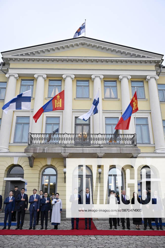 Mongolian President Ukhnaa Khurelsukh (middle left) and Finnish President Alexander Stubb outside the Presidential Palace during the welcoming ceremony of the visit of the President of Mongolia in Helsinki, Finland on October 23, 2026. - MARKKU ULANDER Helsinki Finland