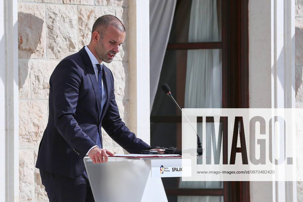 Sveti Stefan, Montenegro, October 22, 2026—The Chancellor’s trip abroad for the Berlin Process Summit; press conference with Montenegro’s Prime Minister Milojko Spajic