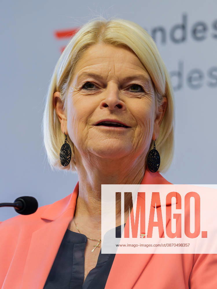Press Conference on the BMLV Youth Monitor 2026—Federal Minister of Defense Klaudia Tanner (ÖVP) on October 23, 2026, at the press conference titled What Do Young People Think About the Austrian Armed Forces? held at the Rossauer Barracks in Vienna, Vienna, Austria