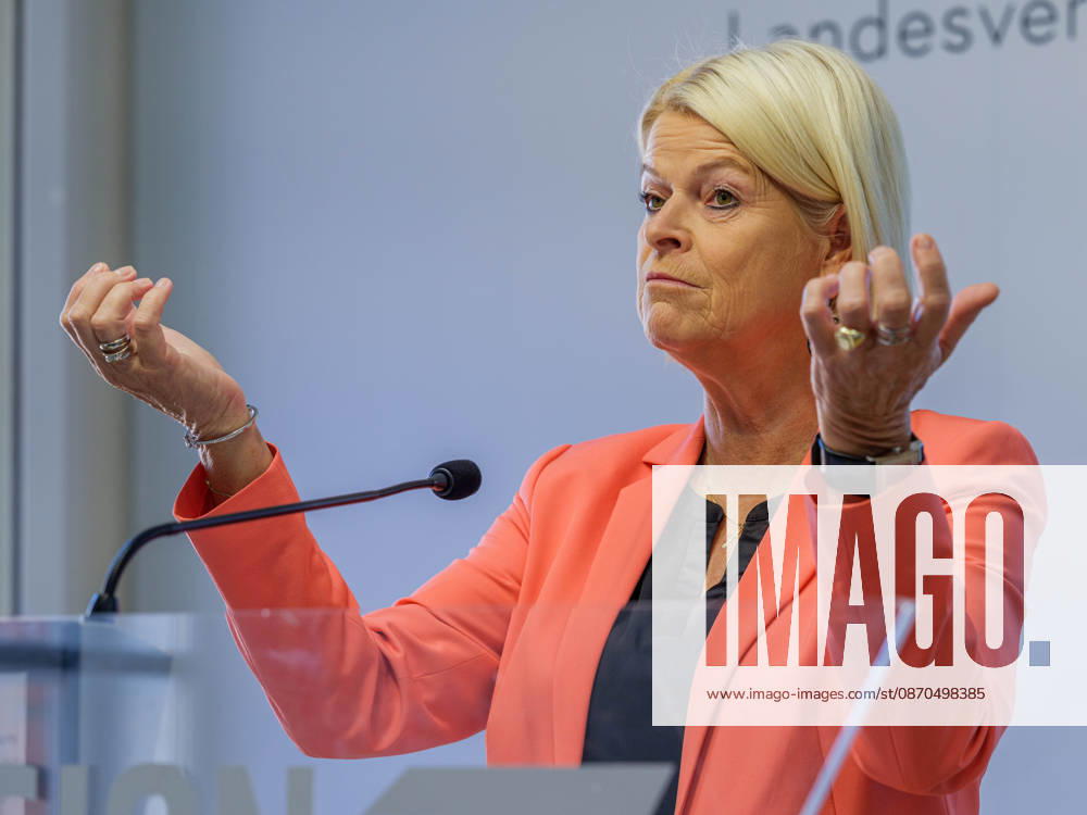 Press Conference on the BMLV Youth Monitor 2026—Federal Minister of Defense Klaudia Tanner (ÖVP) on October 23, 2026, at the press conference titled What Do Young People Think About the Austrian Armed Forces? held at the Rossauer Barracks in Vienna, Vienna, Austria